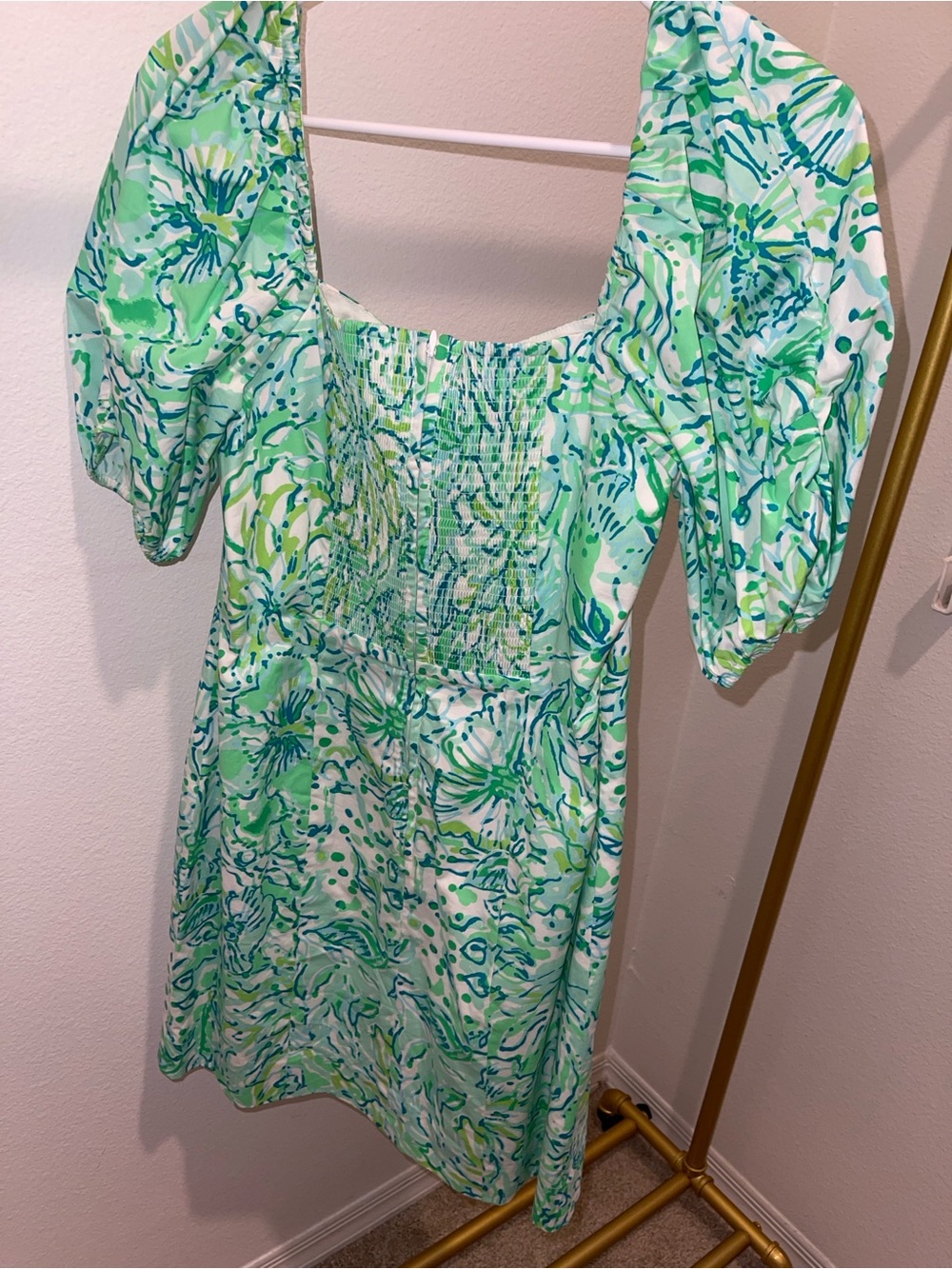 Lilly Pulitzer Mint Green & Pink Puff-Sleeve Shift Dress - Picture 4 of 6